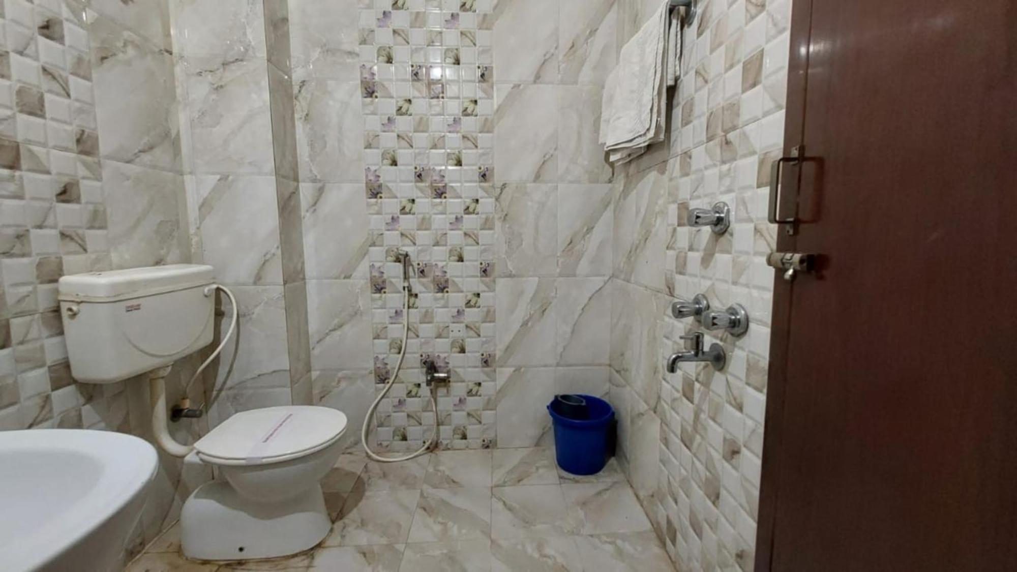 Goroomgo Silicon Residency Puri Near Sea Beach & Temple - Luxurious Room - Lift And Parking Facilities - Best Seller Exterior foto