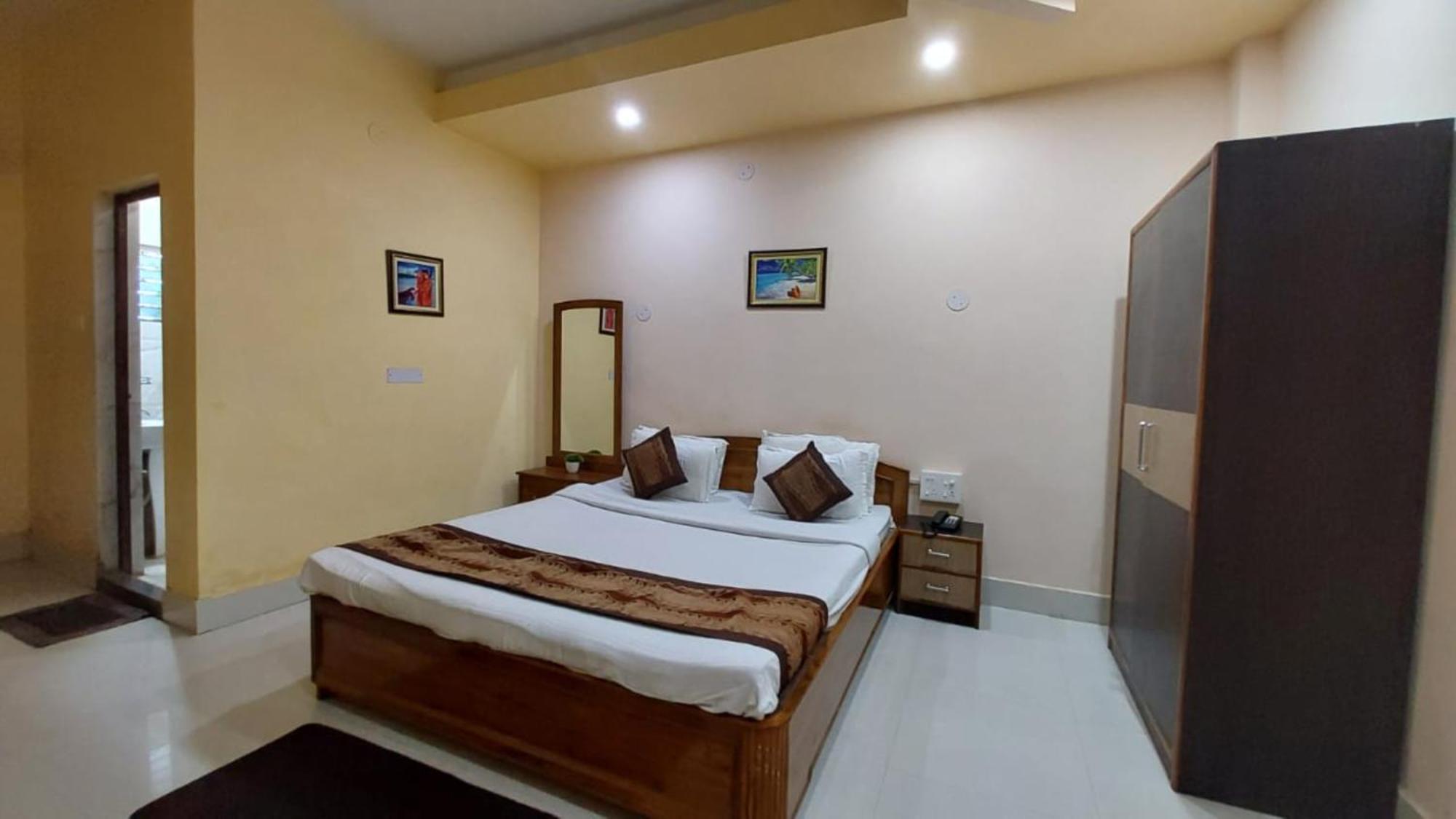 Goroomgo Silicon Residency Puri Near Sea Beach & Temple - Luxurious Room - Lift And Parking Facilities - Best Seller Exterior foto